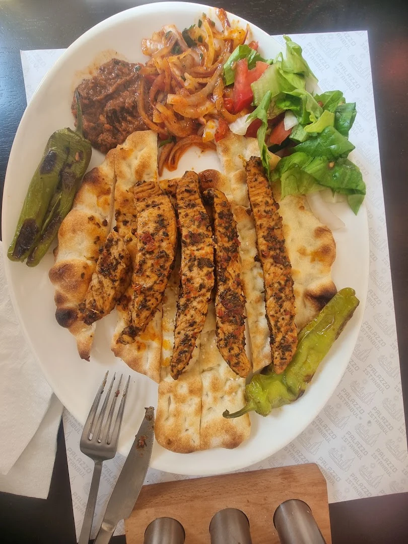 Palazzo İstanbul döner kebab restaurant · Photos 4